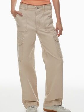 TNA Highline Cargo Pants in Humus Beige (Size 8)